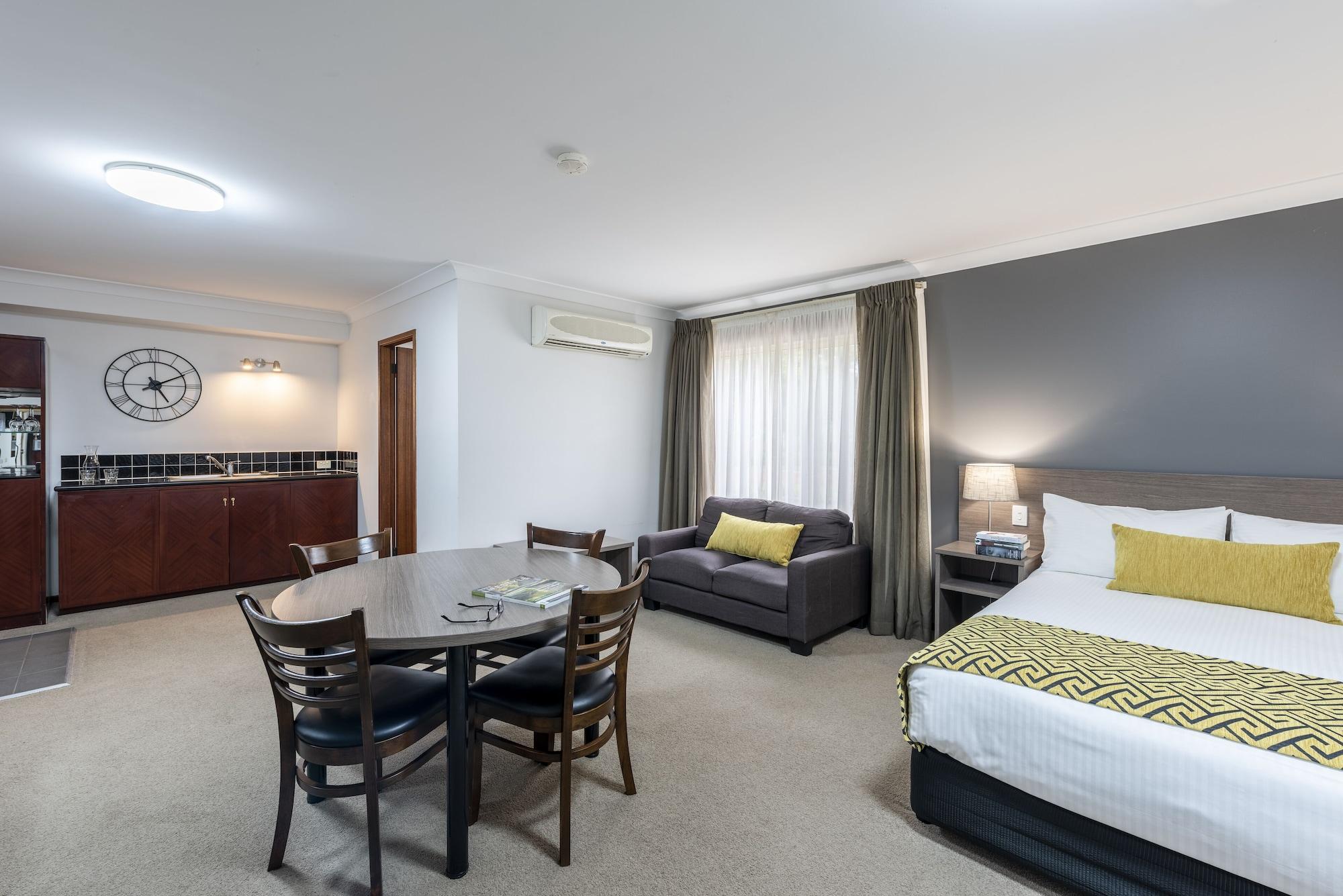เบสต์ เวสเทิร์น ลัส - แอมบาสซาเดอร์ ออเรนจ์ Motel ภายนอก รูปภาพ