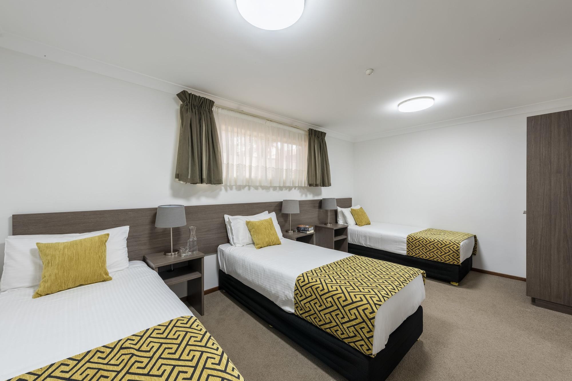 เบสต์ เวสเทิร์น ลัส - แอมบาสซาเดอร์ ออเรนจ์ Motel ภายนอก รูปภาพ