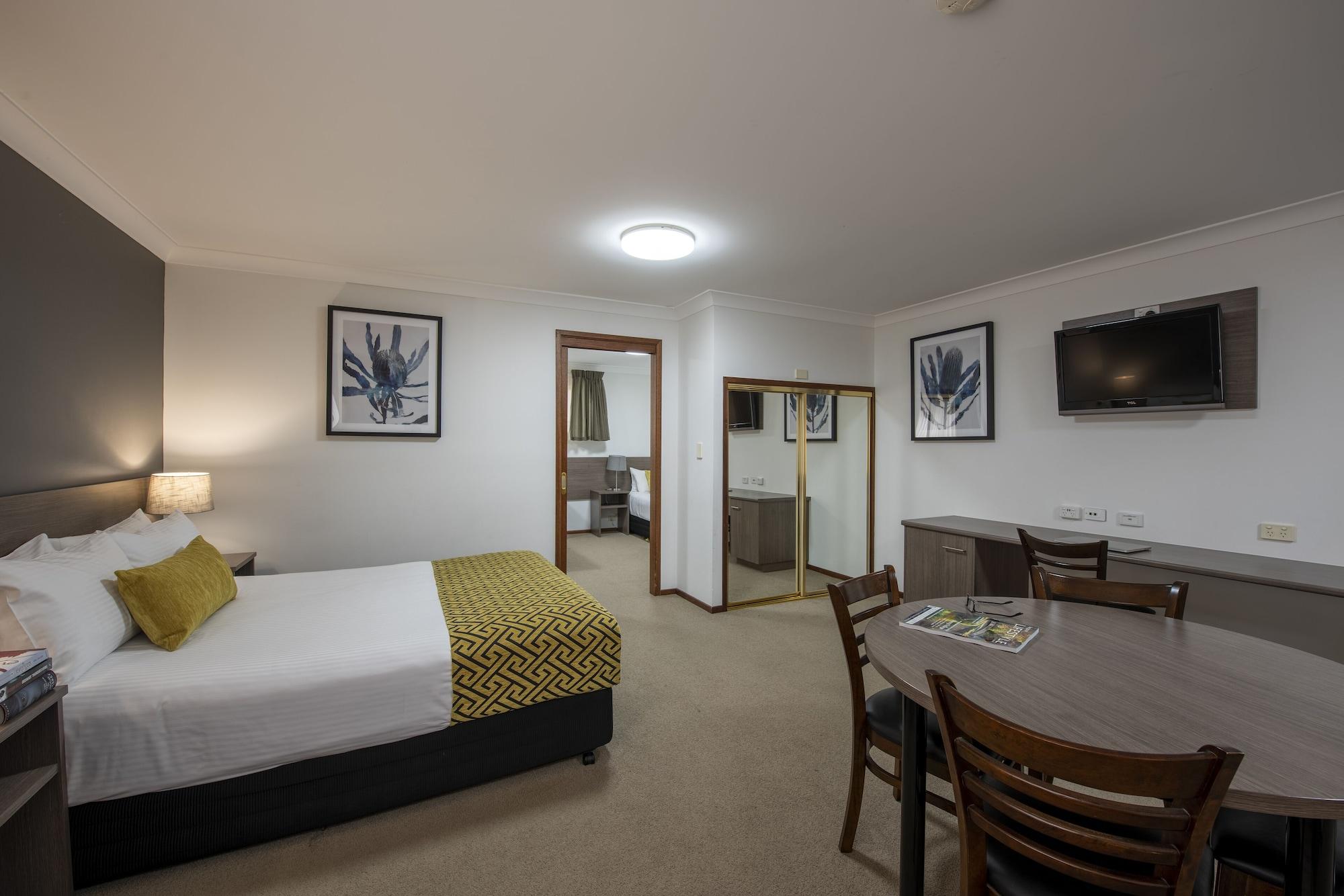 เบสต์ เวสเทิร์น ลัส - แอมบาสซาเดอร์ ออเรนจ์ Motel ภายนอก รูปภาพ