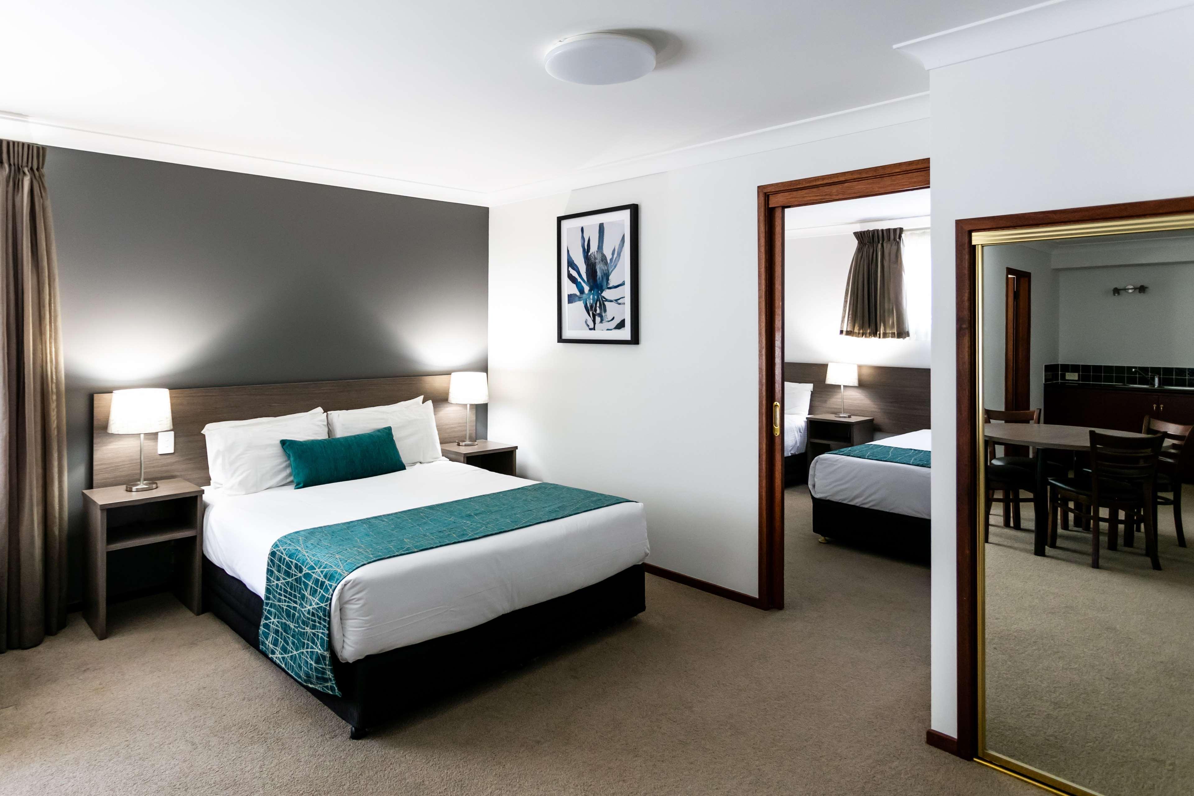 เบสต์ เวสเทิร์น ลัส - แอมบาสซาเดอร์ ออเรนจ์ Motel ภายนอก รูปภาพ